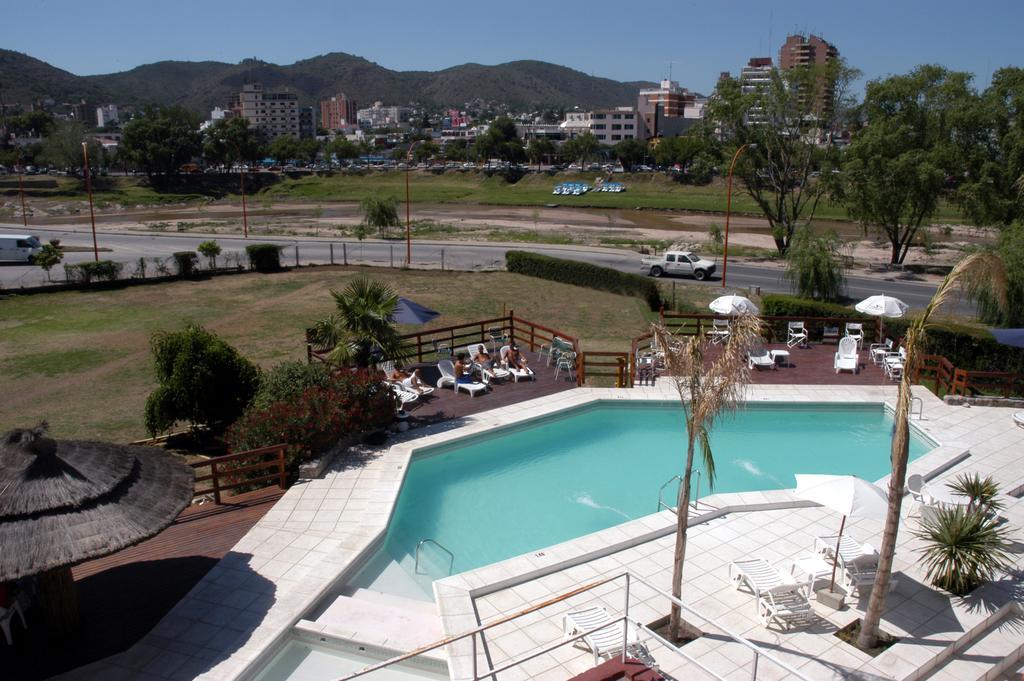 El Condado 3*